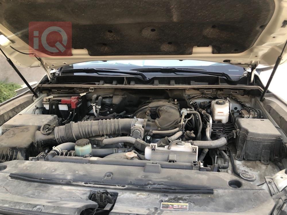 تۆیۆتا لاند کروزەر